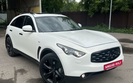 Infiniti FX II, 2010 год, 1 900 000 рублей, 3 фотография