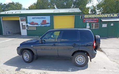 Chevrolet Niva I рестайлинг, 2016 год, 850 000 рублей, 9 фотография