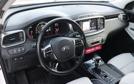 KIA Sorento III Prime рестайлинг, 2018 год, 3 099 000 рублей, 13 фотография