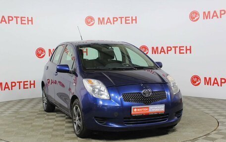 Toyota Yaris III рестайлинг, 2007 год, 599 000 рублей, 3 фотография