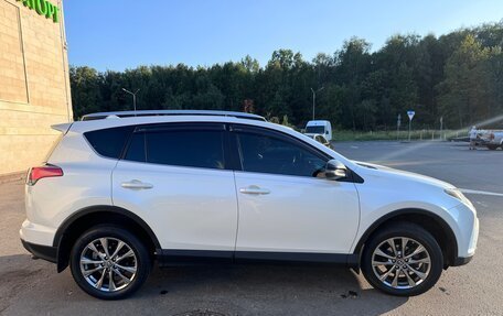 Toyota RAV4, 2019 год, 2 980 000 рублей, 4 фотография