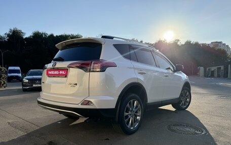 Toyota RAV4, 2019 год, 2 980 000 рублей, 7 фотография