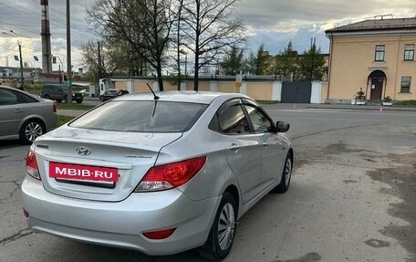 Hyundai Solaris II рестайлинг, 2013 год, 480 000 рублей, 4 фотография