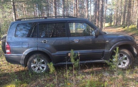 Mitsubishi Pajero III рестайлинг, 2005 год, 950 000 рублей, 4 фотография