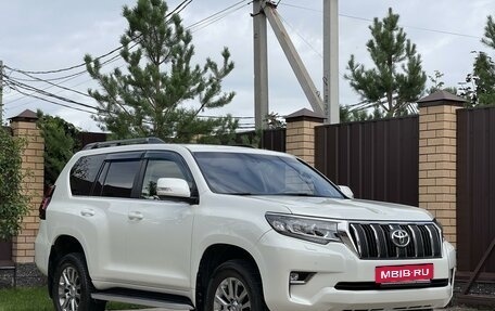 Toyota Land Cruiser Prado 150 рестайлинг 2, 2017 год, 4 620 000 рублей, 3 фотография