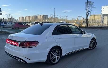 Mercedes-Benz E-Класс, 2013 год, 2 090 000 рублей, 3 фотография