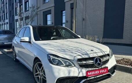 Mercedes-Benz E-Класс, 2013 год, 2 090 000 рублей, 2 фотография