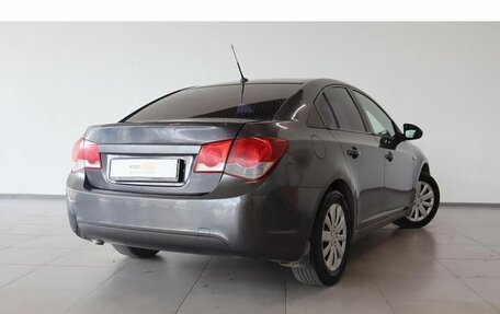 Chevrolet Cruze II, 2010 год, 499 000 рублей, 3 фотография