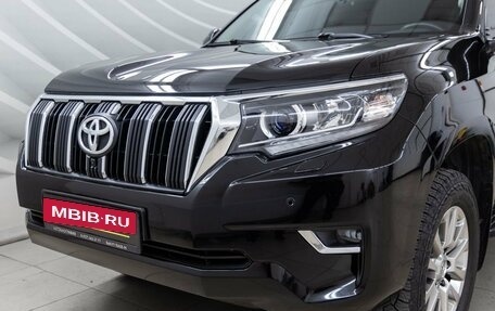 Toyota Land Cruiser Prado 150 рестайлинг 2, 2021 год, 6 048 000 рублей, 10 фотография