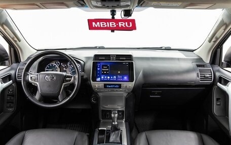 Toyota Land Cruiser Prado 150 рестайлинг 2, 2021 год, 6 048 000 рублей, 13 фотография