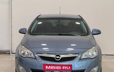 Opel Astra J, 2010 год, 835 000 рублей, 3 фотография