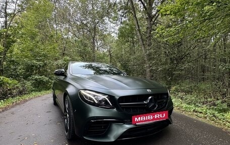 Mercedes-Benz E-Класс AMG, 2019 год, 9 499 000 рублей, 4 фотография