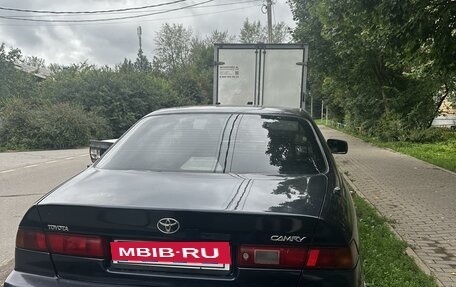 Toyota Camry, 1999 год, 430 000 рублей, 2 фотография