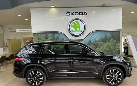 Skoda Kodiaq I, 2023 год, 4 990 000 рублей, 2 фотография