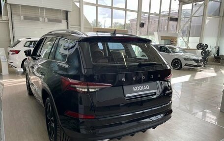 Skoda Kodiaq I, 2023 год, 4 990 000 рублей, 4 фотография