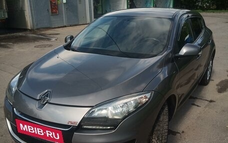 Renault Megane III, 2012 год, 950 000 рублей, 2 фотография