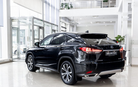 Lexus RX IV рестайлинг, 2019 год, 6 200 000 рублей, 8 фотография