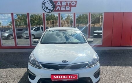 KIA Rio IV, 2019 год, 1 880 000 рублей, 3 фотография