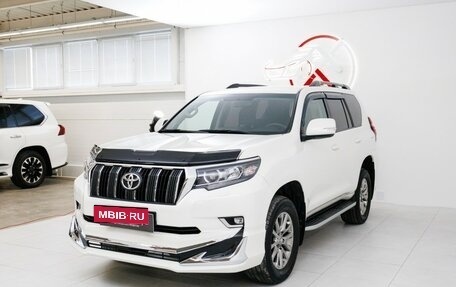 Toyota Land Cruiser Prado 150 рестайлинг 2, 2018 год, 5 245 000 рублей, 3 фотография