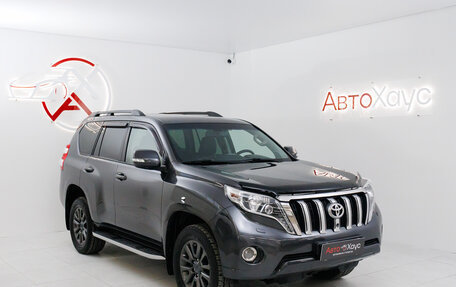 Toyota Land Cruiser Prado 150 рестайлинг 2, 2015 год, 3 945 000 рублей, 2 фотография