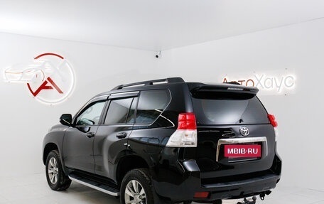 Toyota Land Cruiser Prado 150 рестайлинг 2, 2010 год, 3 695 000 рублей, 4 фотография