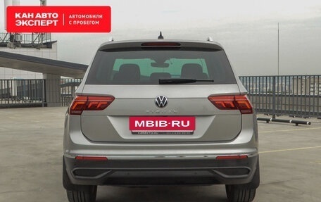 Volkswagen Tiguan II, 2021 год, 3 155 547 рублей, 4 фотография