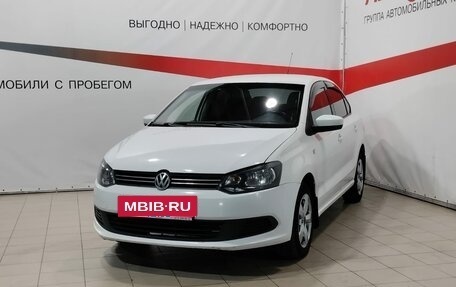 Volkswagen Polo VI (EU Market), 2012 год, 829 000 рублей, 3 фотография