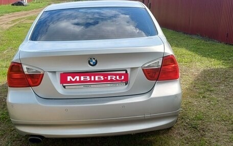 BMW 3 серия, 2008 год, 900 000 рублей, 6 фотография