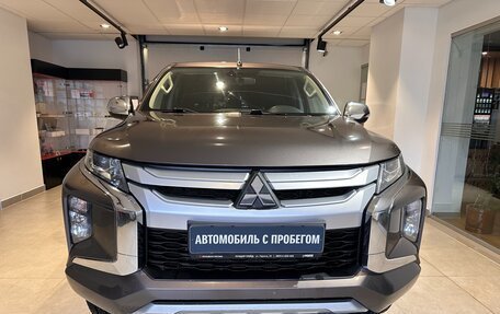 Mitsubishi L200 IV рестайлинг, 2019 год, 3 250 000 рублей, 3 фотография