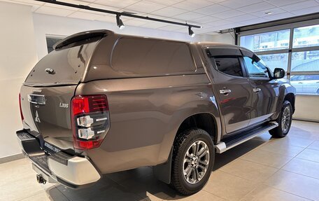 Mitsubishi L200 IV рестайлинг, 2019 год, 3 250 000 рублей, 6 фотография