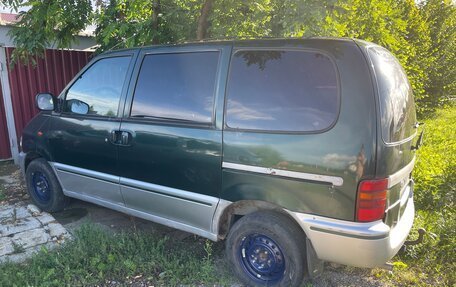 Nissan Serena I, 1999 год, 200 000 рублей, 3 фотография