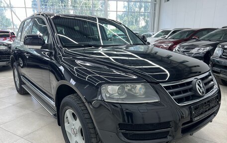 Volkswagen Touareg III, 2006 год, 1 050 000 рублей, 2 фотография