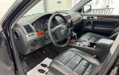 Volkswagen Touareg III, 2006 год, 1 050 000 рублей, 5 фотография