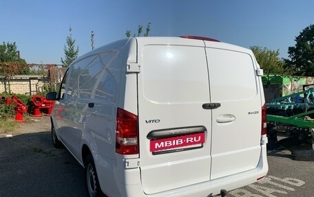 Mercedes-Benz Vito, 2022 год, 6 300 000 рублей, 4 фотография