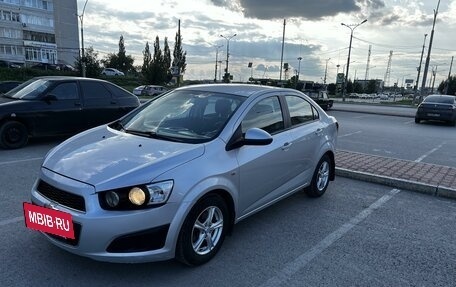 Chevrolet Aveo III, 2013 год, 650 000 рублей, 2 фотография