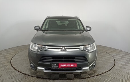 Mitsubishi Outlander III рестайлинг 3, 2014 год, 1 728 000 рублей, 2 фотография