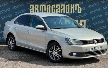 Volkswagen Jetta VI, 2014 год, 1 180 000 рублей, 2 фотография