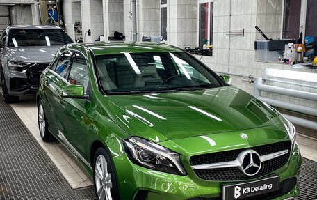 Mercedes-Benz A-Класс, 2015 год, 2 200 000 рублей, 3 фотография