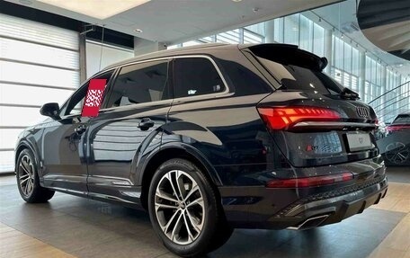 Audi Q7, 2024 год, 16 762 800 рублей, 13 фотография