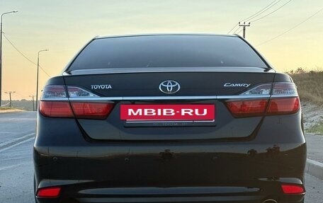 Toyota Camry, 2015 год, 2 290 000 рублей, 12 фотография