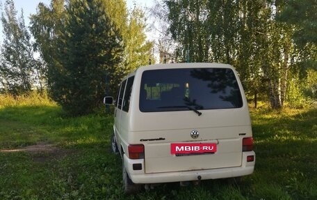 Volkswagen Caravelle T4, 2002 год, 935 000 рублей, 3 фотография