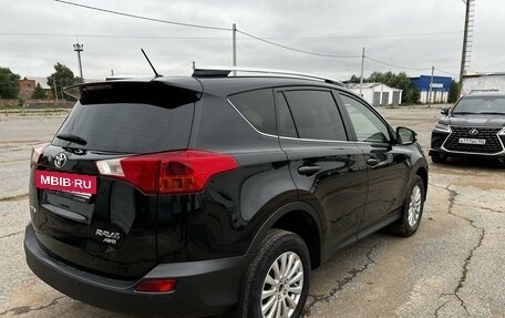 Toyota RAV4, 2014 год, 2 100 000 рублей, 2 фотография