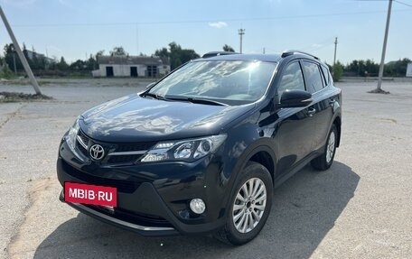 Toyota RAV4, 2014 год, 2 100 000 рублей, 7 фотография