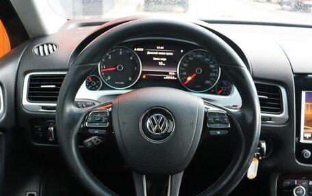 Volkswagen Touareg III, 2011 год, 2 199 000 рублей, 7 фотография