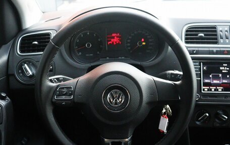 Volkswagen Polo VI (EU Market), 2011 год, 1 049 000 рублей, 7 фотография