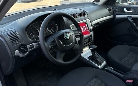 Skoda Octavia, 2010 год, 899 000 рублей, 10 фотография