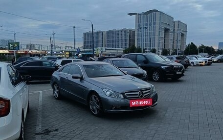 Mercedes-Benz E-Класс, 2009 год, 1 900 000 рублей, 2 фотография