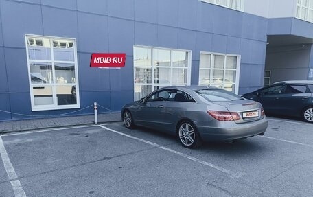 Mercedes-Benz E-Класс, 2009 год, 1 900 000 рублей, 6 фотография