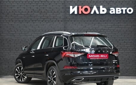 Skoda Kodiaq, 2023 год, 4 895 000 рублей, 7 фотография