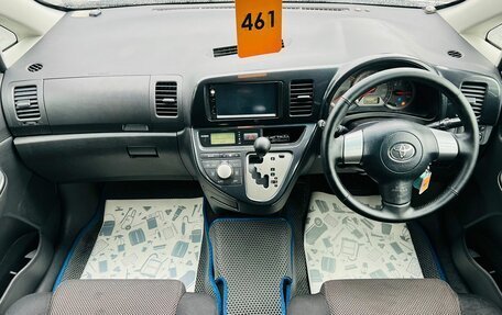 Toyota Wish II, 2006 год, 1 199 999 рублей, 16 фотография